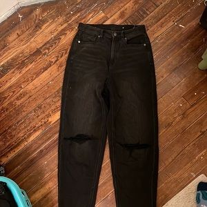 American Eagle mom jeans